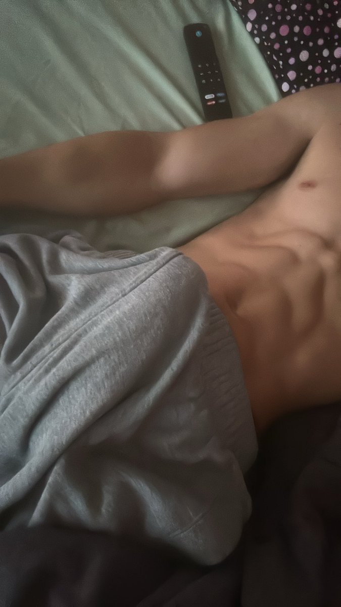 jacobsmith4587's tweet photo. Who’s up and horny like or dm to see #horny #bwc #nsfw #nsfwtwt #fyp #lovestoshowoff https://t.co/UqYrZheib9