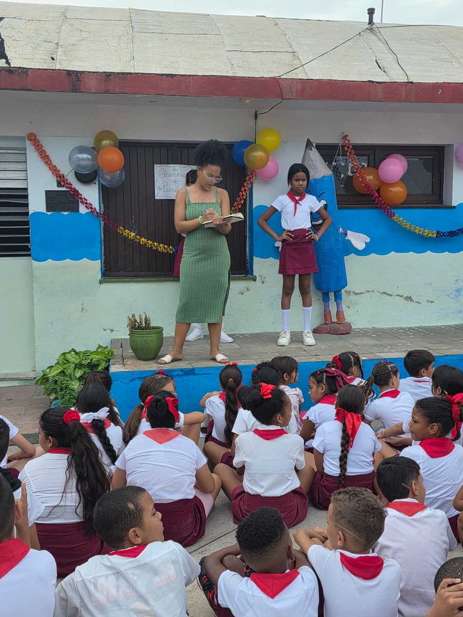 DirGeneralRegla's tweet photo. Se realizo con entrega,compromiso y amor las Elecciones Pioneriles,a la Educación en Regla ❤️ Escuela Primaria Leonardo Valdés 
@DirectEducaHab
@DirGeneralRegla
@YanetHzP25
@IzquierdoAlons1
@SaerySerrano
@YolivanC41557 https://t.co/VCmtPPu4lo