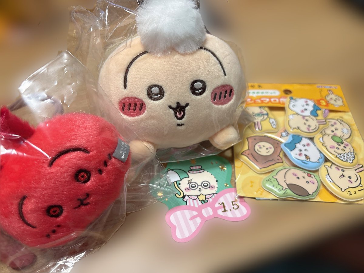 ri_usamomo's tweet photo. 今日は仕事お休み🐰💛

もちもちマスコットのカブ用ケースぴったり👀🫶

らんどは常時販売の商品のみでした…おしりプルャGET🐰💕

デスクトップガチャ巡り会えたんですが、個人店っぽいお店で制限なく最初の方20連くらいされてた…😢

セイレーン島二郎欲しかったので1つでも手にできて良かった😭👏 https://t.co/bWJhIdz9oZ