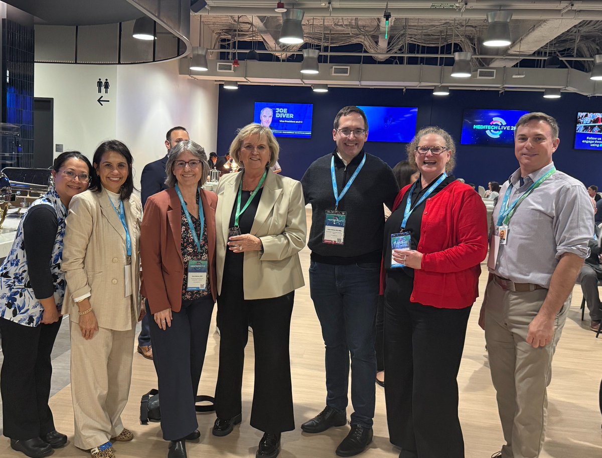 MEDITECH's tweet photo. What a fantastic night! ✨We loved catching up with fellow healthcare leaders, Alliance members, and MEDITECH colleagues at the MEDITECH Huddle last night! ✨🎶🎉
#MEDITECHLIVE✨ https://t.co/RJur04W3H4