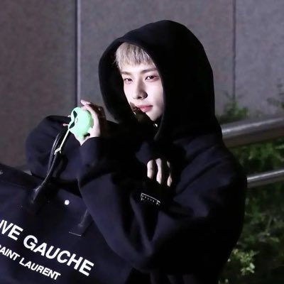 s671301's tweet photo. #YeniProfilResmi https://t.co/umekBlKl3s