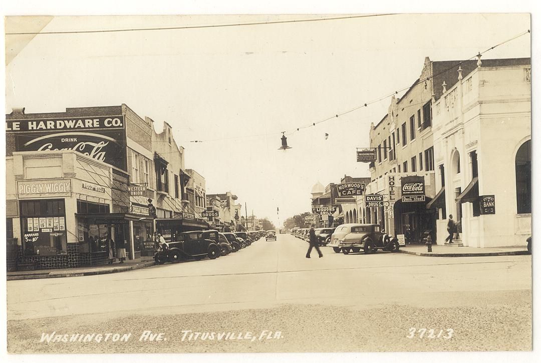 TalkOTitusville's tweet photo. This little office was Titusville's internet. News arrived here by wire. Business deals were sealed here. Every era's "information highway" ran through this town first.
#TalkOfTitusville #TitusvilleHistory #OldFlorida #FloridaHistory https://t.co/5oxZxEUi8A