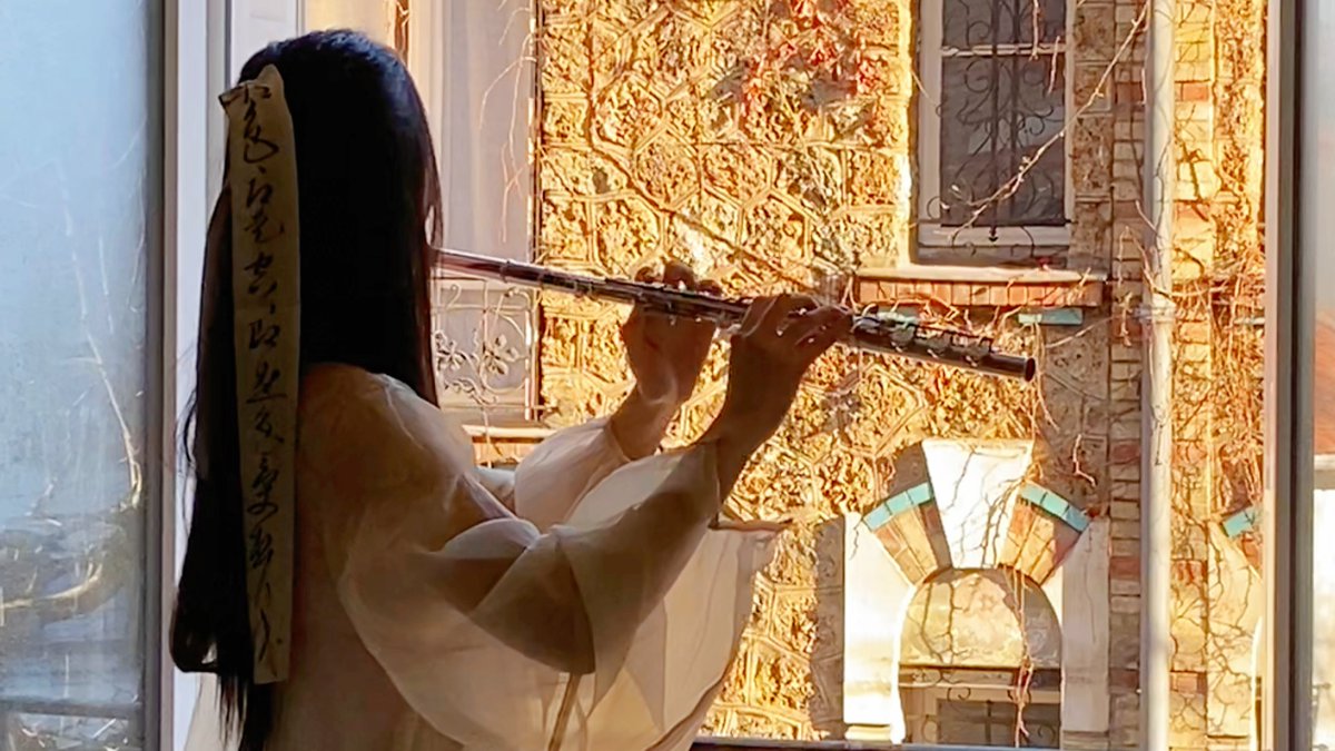 ambe_ridge__375's tweet photo. Today I listened to a flute play a tune with a mellow timbre, feeling the warmth of the old days. https://t.co/VYyhoDsgns