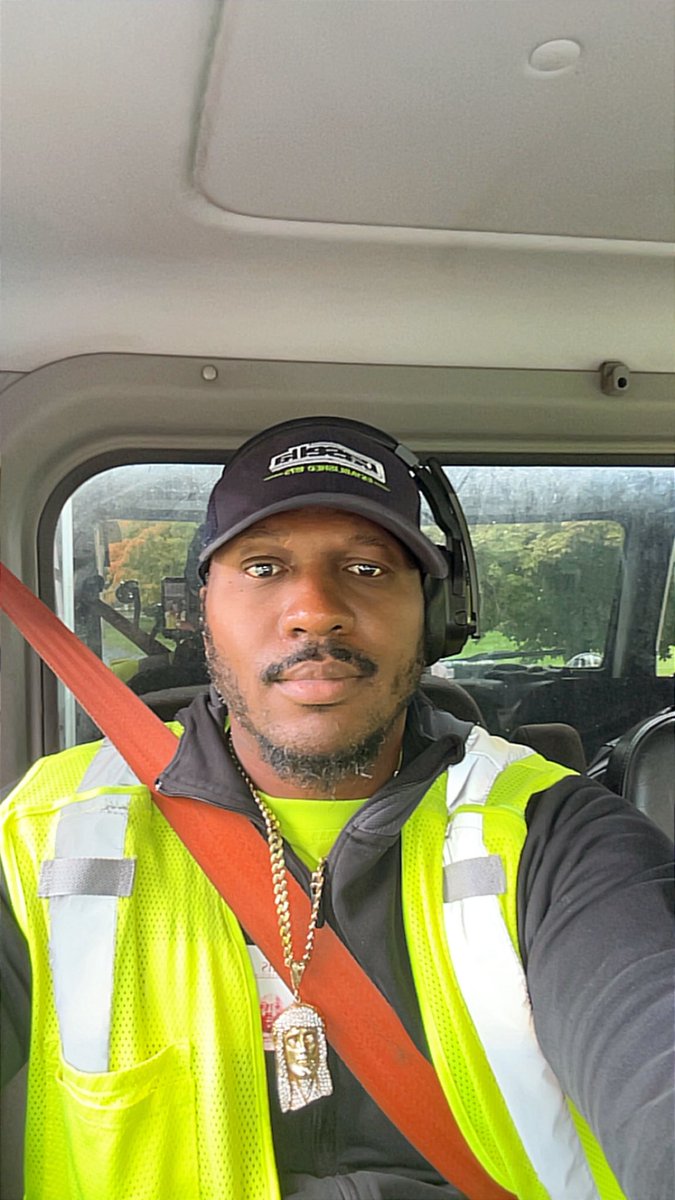 ShaiRonovercome's tweet photo. 🤟🏾🤟🏾🤟🏾 https://t.co/a0YIXUGW9j