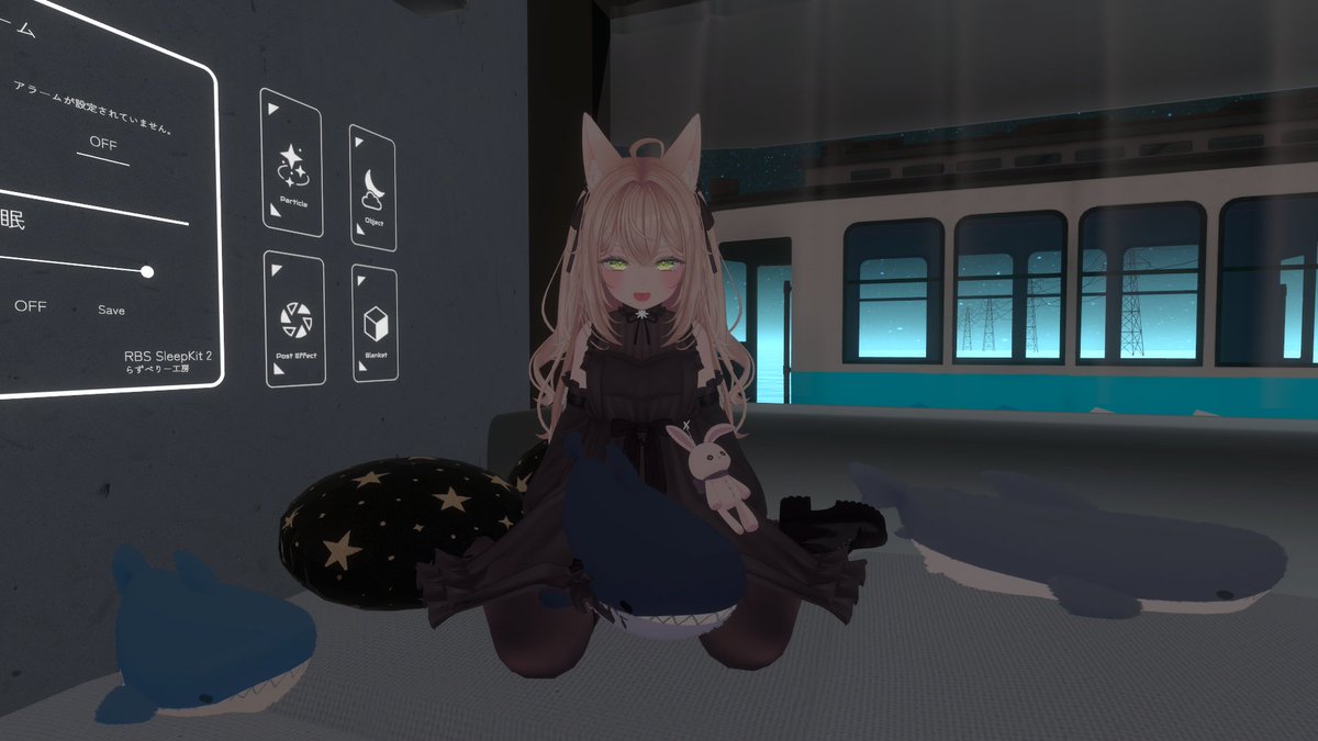 noelusagi's tweet photo. ふわふわなさめちゃんのぬいぐるみがいっぱい🦈
でもなぜか抱っこできないしどっか吹っ飛んでって消えるし宙に浮くし　なんなら自分だけが浮いたりするしちょっと謎だった。　でもふわふわはいいぞ！
水の音が落ち着くのでたのしかったかもしれない https://t.co/XjRYKsygwO