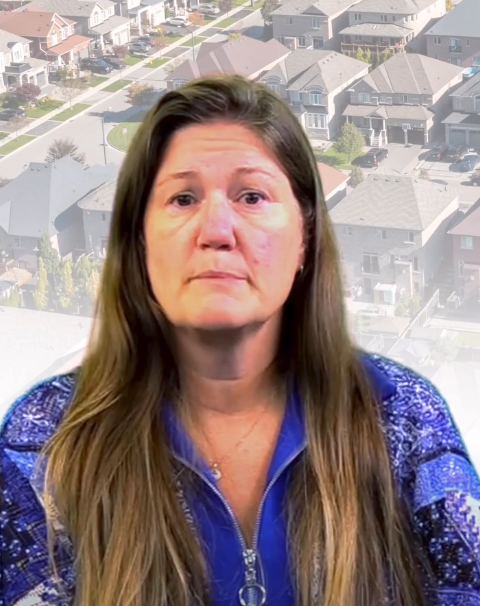 libsoftiktok's tweet photo. Sonja Denobrega, an executive at @TD_Canada, was FIRED from her job after refusing to remove the Christian message "I am His✝️" from her email signature.

She is now suing TD Bank for "religious bias," claiming they allow things like woke gender pronouns in emails but not expressions of her Christian faith.
