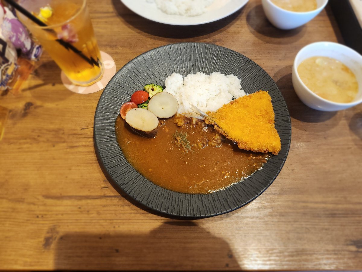 Ten_nin69's tweet photo. 食べたものたち
w/しののんブレンドティー

全部美味しかった〜〜🫶🫶 https://t.co/XJFTR7HKep