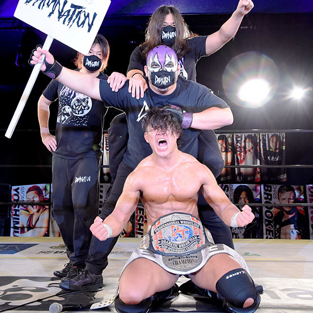 entetsu_ddt's tweet photo. 新宿FACEの1番の思い出はこれ
ポーリー元気かな
https://t.co/vZwsGcTCez
#ddtpro #DAMNATION https://t.co/O4sKzG21WM