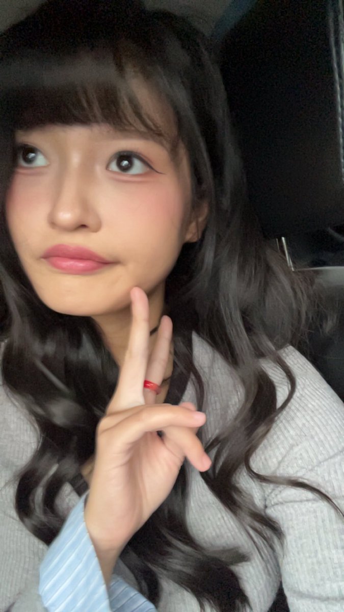 Elin_JKT48's tweet photo. Tudeii,, slide 3 ekspresi ketika kalian ga mng sama aku🙄 https://t.co/3VhFsCPabu