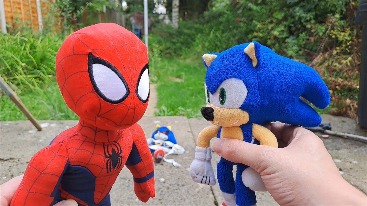 SonicWorld551's tweet photo. The first look at SPIDER-MAN: WITH GREAT LOVE has been revealed.

There is 5 photos of 5 Characters that are going to be in SPIDER-MAN: WITH GREAT LOVE, lets talk about it https://t.co/4gt7yswUjZ