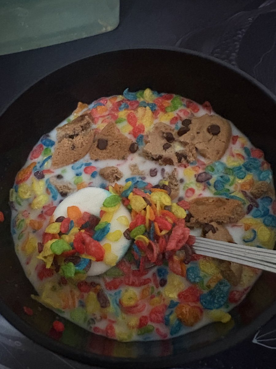 TeeOpReturns's tweet photo. Food https://t.co/UF0Wozt4DP