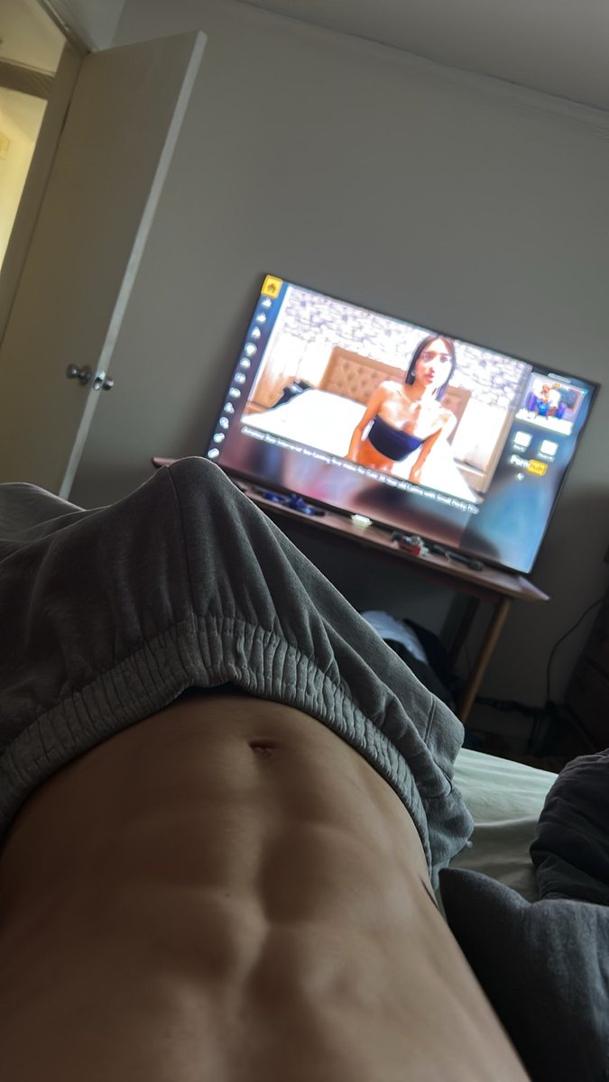 jacobsmith4587's tweet photo. Anyone wanna join #horny #nsfw #nsfwtwt #bwc #goon https://t.co/dooodpZdnt