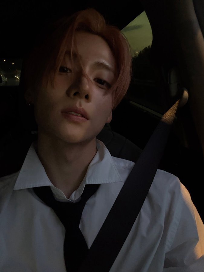 ilysseongleowon's tweet photo. em h-hai? join azsd for the first time 😖

#AZSD #ALLYZSELCADAY #상원 #SANGWON #ALD1 https://t.co/zlxNimbN3o