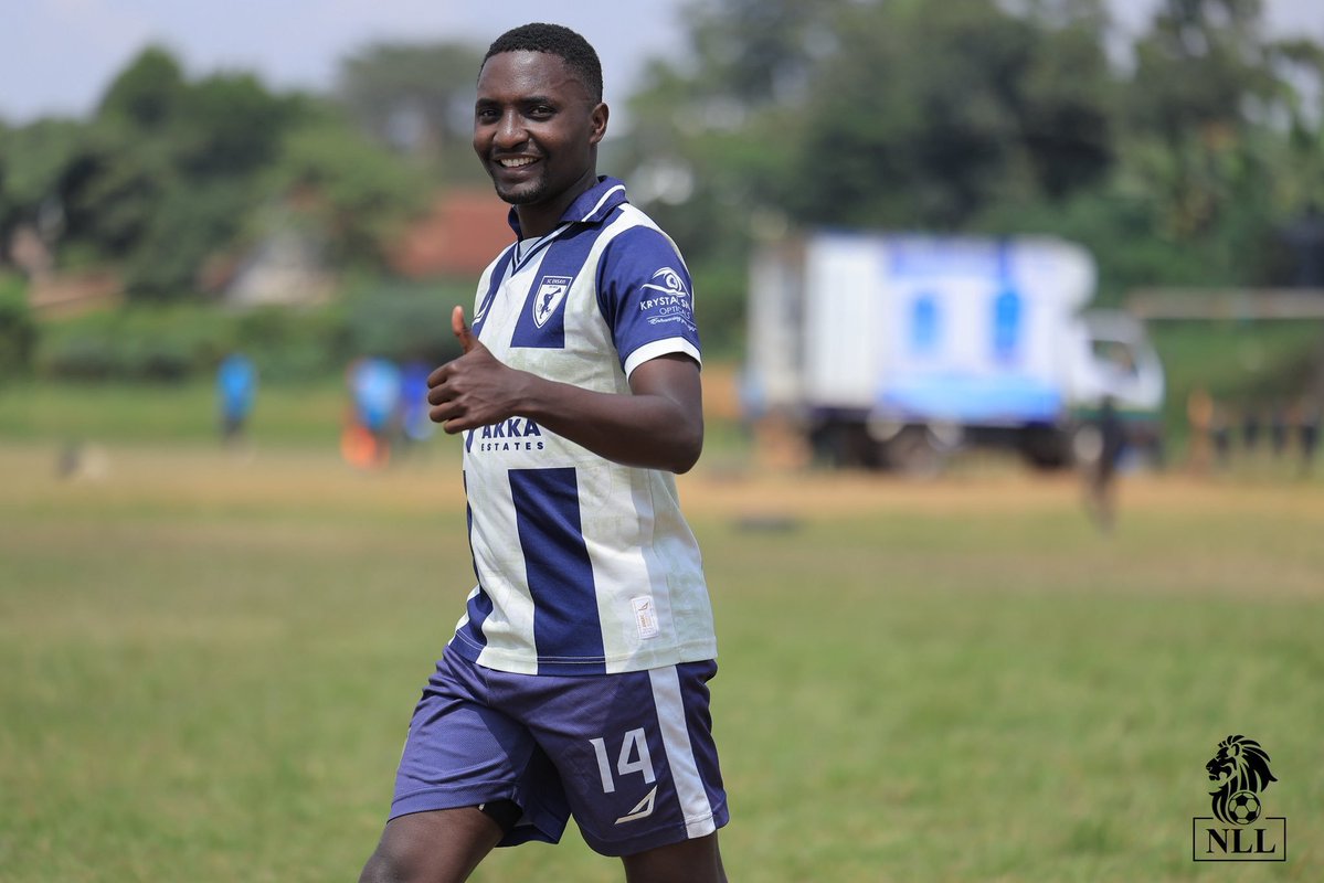 NLLNews's tweet photo. π¨ EXCLπ¨
Kalele have opened talks with Bayon over a potential move from Ensayi.
SC Jabulani have also held discussions with the player.
Bayon open to the move once a suitable deal is tabled.Machando are monitoring from the sidelines. No agreement yet.
#NLLTransfers #NLLNews https://t.co/ZX1Nyg7eu8