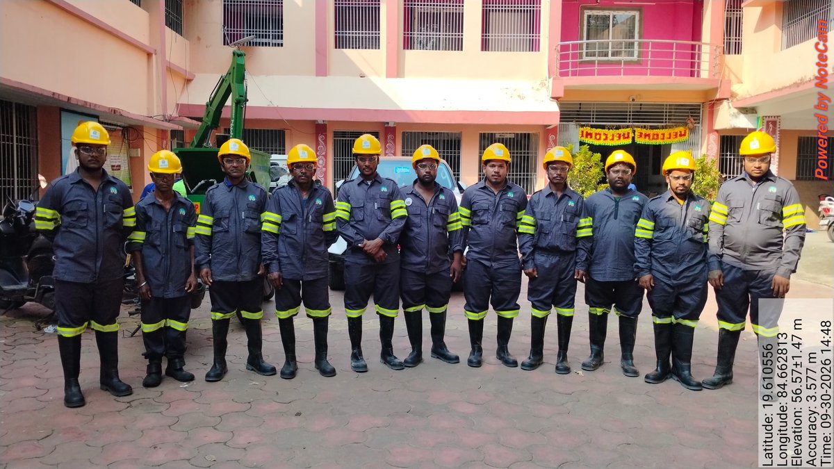 nac_aska1's tweet photo. PPE Kits are distributed to all  Sanitation Worker on the occasion of One Day with Safaikarmacharis at  Asika Municipality.
#SHS2026
#SwachhataHiSeva2026 
@SwachhBharatGov 
@swachhbharat 
@HUDDeptOdisha 
@MoHUA_India 
@Ganjam_Admin https://t.co/9QzBDzk8hq