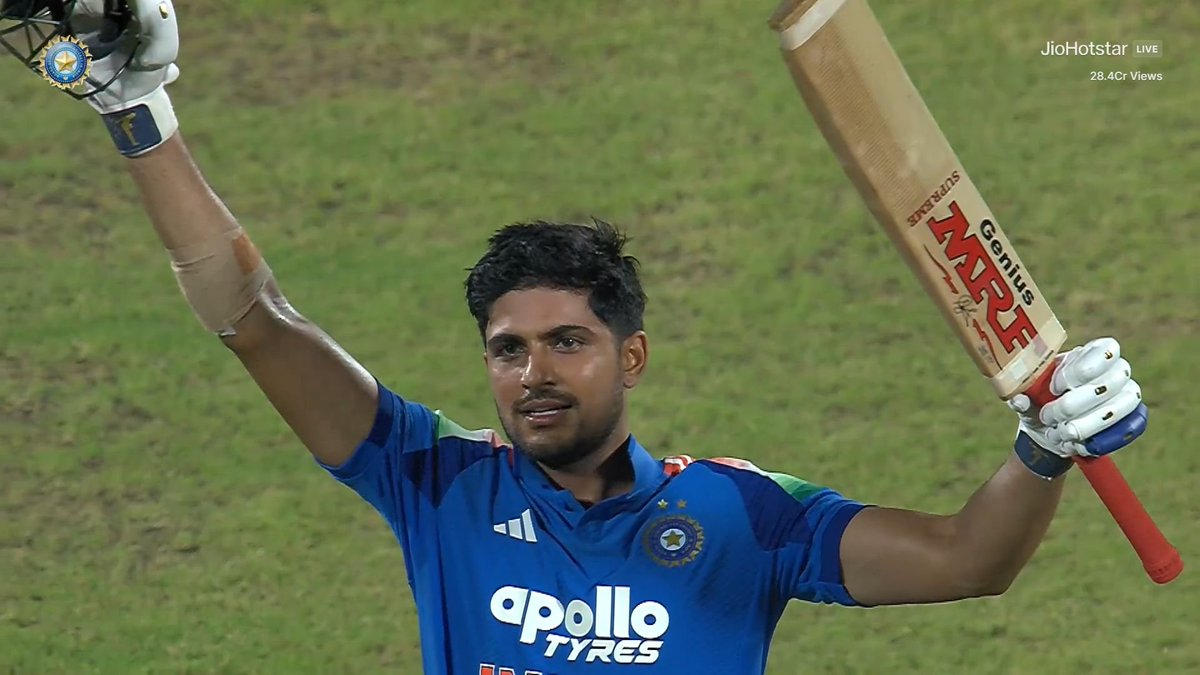 CricCrazyJohns's tweet photo. 🚨 INDIA HAS CHASE DOWN 400+ FOR THE FIRST TIME IN HISTORY 🇮🇳

- History at Guwahati, Captain Shubman Gill.

Double Hundred by Gill &amp; Hundred by Rohit, We witnessed one of the greatest performance ever. https://t.co/kFUXlzeqi3