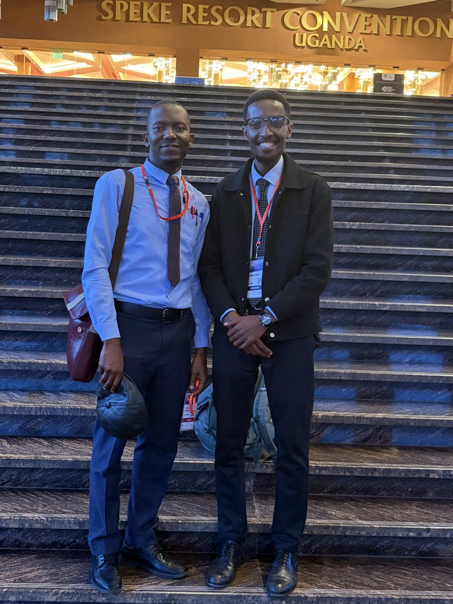Gideonthesquire's tweet photo. Master and Apprentice🥳 The man i enjoy working with. You deserve every good thing @DrOribaDan https://t.co/kGn1jXIRsB