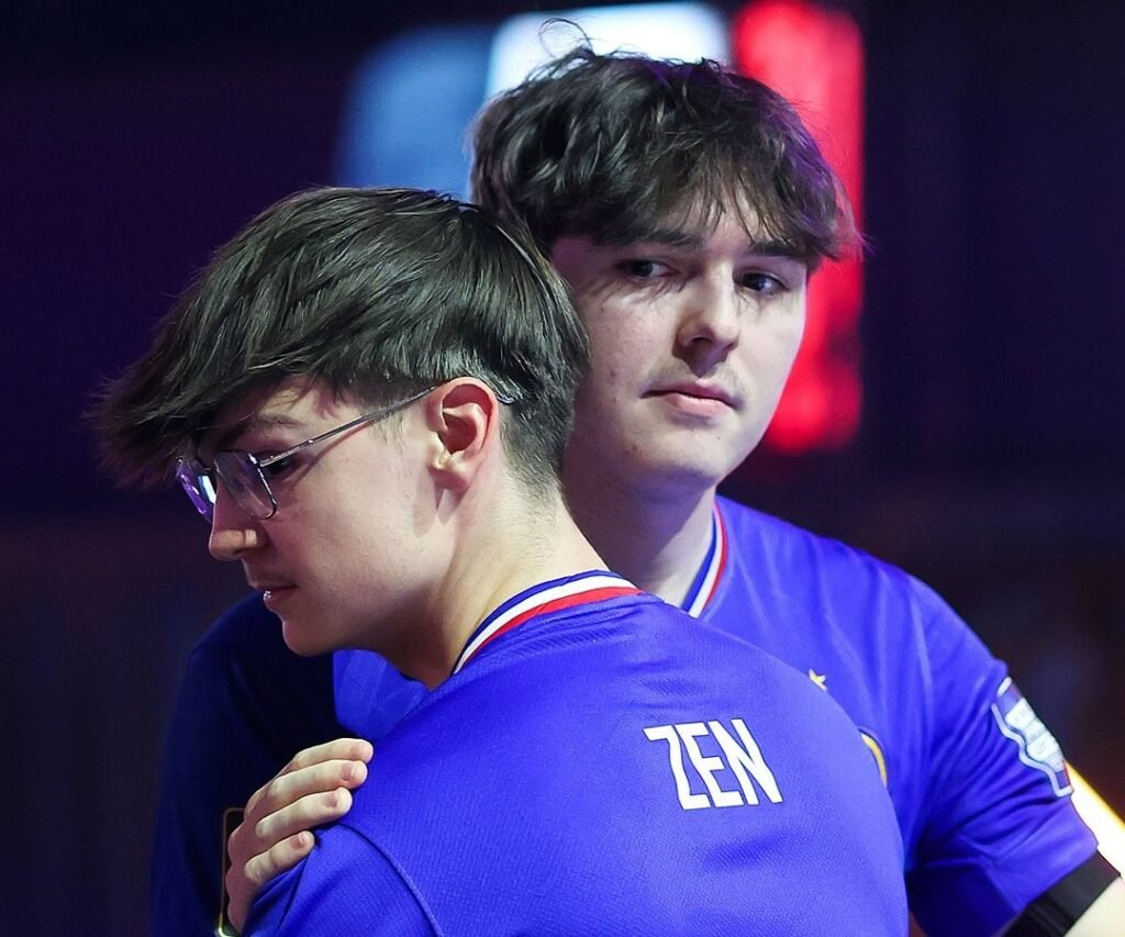 ManYP_'s tweet photo. [SOURCE] Zen🇫🇷, Atow🇧🇪 et Vatira🇫🇷 ont trouvé, dans un retournement de situation, un accord contractuel avec @SolaryTV.
Selon plusieurs sources concordantes, la structure française a offert le plus gros salaire aux trois joueurs francophones.
Kaydop 🇫🇷 est pressenti pour coach. https://t.co/su3ed3l3w5
