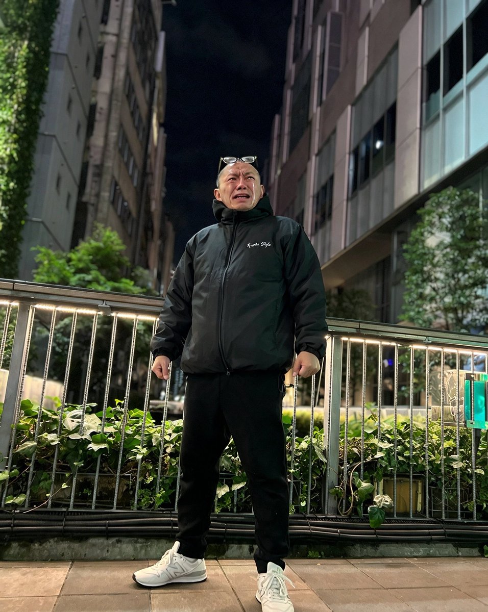 kawanokoji's tweet photo. 「渋谷しか知らんからなあ」
西武渋谷LASTの日
けーすけ（俳優部談） https://t.co/uyf8mNmEqw