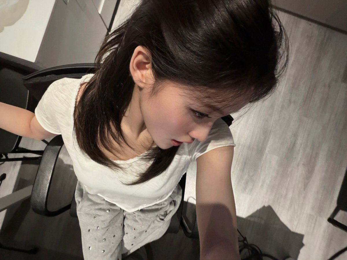irohasbff's tweet photo. today was a very irohaful day, just got 12 pcs of her in the mail and she uploaded the hottest AND silliest pics ever rubs my iroha shaped belly https://t.co/FH5cqPXCkU