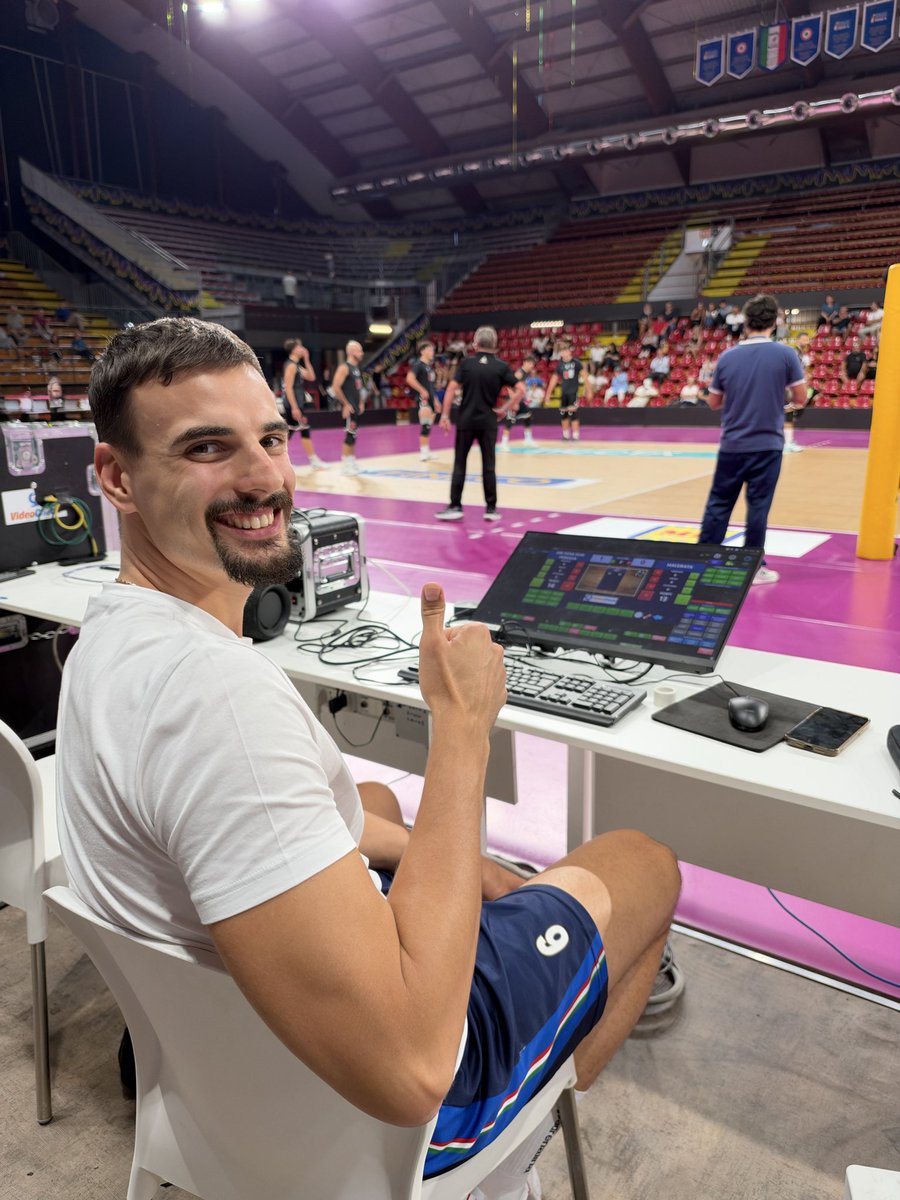 SIRVolleyPG's tweet photo. Segnapunti d’eccezione! 😉
#BlockDevils https://t.co/yNGQ2ja7fm