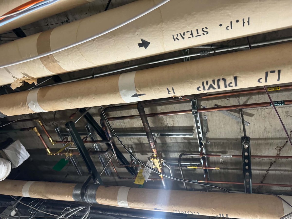realMedGas's tweet photo. No torch. No hot work. 👀

These photos show a Lokring installation on medical gas piping.
Lokring fittings create a permanent mechanical seal on qualifying copper tubing and are approved for medical gas applications.
One advantage: no hot work or purging.
#MedicalGas #Lokring https://t.co/vFAqb6yD4r