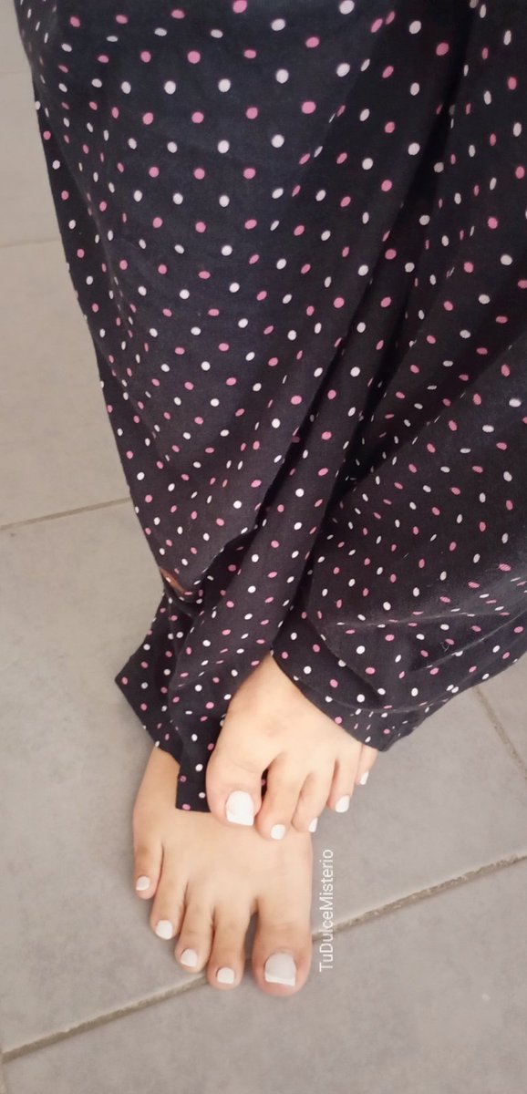 DulceDMisterio's tweet photo. Encuentra lo que no puedes ver aquí en mi perfil de ff 🤫🥵
https://t.co/4vHOcYenem 
#feetfetısh #soles #footseller #footseller #FeetAddict https://t.co/ItowHNEglu
