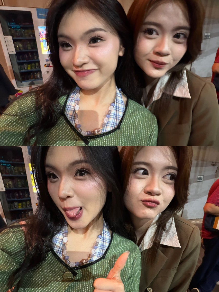 Y_CynthiaJKT48's tweet photo. What a beautiful night to remember 🖤 https://t.co/a5kYxTsOWw