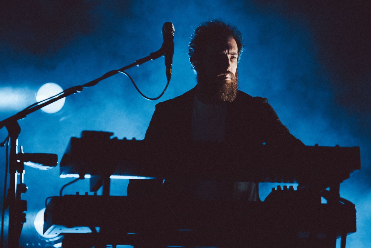 dcfc's tweet photo. Some highlights from a fun show in London. Brussels, see you tonight!

📷 @joshuahalling https://t.co/c18oVPMiBT