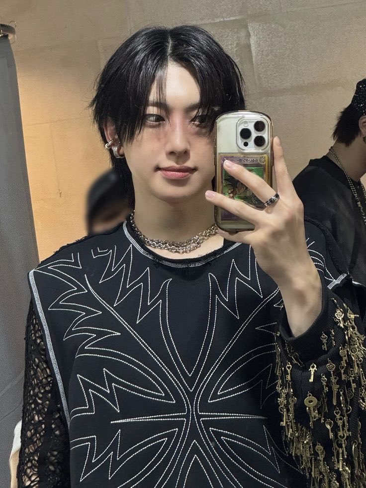 loveissurvival's tweet photo. i just rly like it so much https://t.co/A49VTZO63L