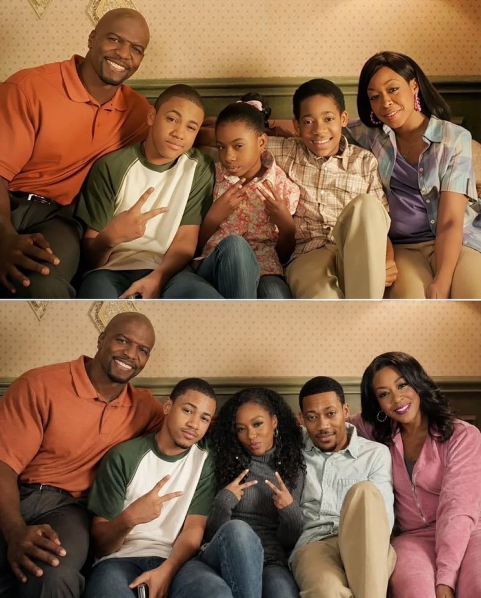 opolot_ronnie's tweet photo. Everybody Hates Chris family recreated the same photo 18 years later and it just hits different

From 2005 to 2023, same couch, same pose and same clothes. Julius still won't spend a dollar😂😭 https://t.co/uqLLTqjYAm