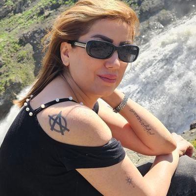 AnarchistFront2's tweet photo. Anarcho-feminist doctor Bayan Salehian arrested,whereabouts unknown
She is a 43-year-old internal medicine specialist from Saqqez,living in Urmia,Iran,and was violently arrested Sunday when intelligence and security services raided her home and took her to an undisclosed location https://t.co/pEnuphBtOj