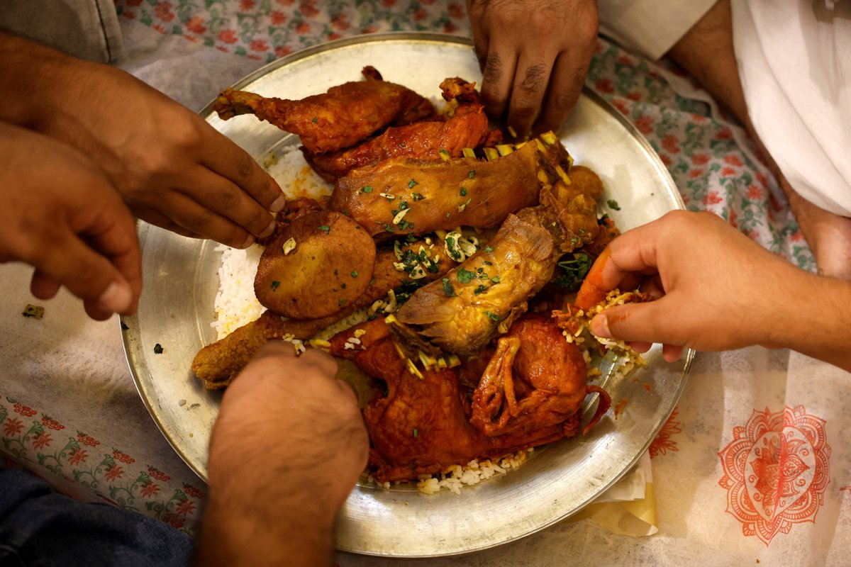 AJEnglish's tweet photo. Wazwan, a multicourse mutton feast, reflects Kashmiri cultural roots with recipes dating back to the 14th century.

— in pictures https://t.co/ofFcGHHT5d https://t.co/lZvr32eVpb