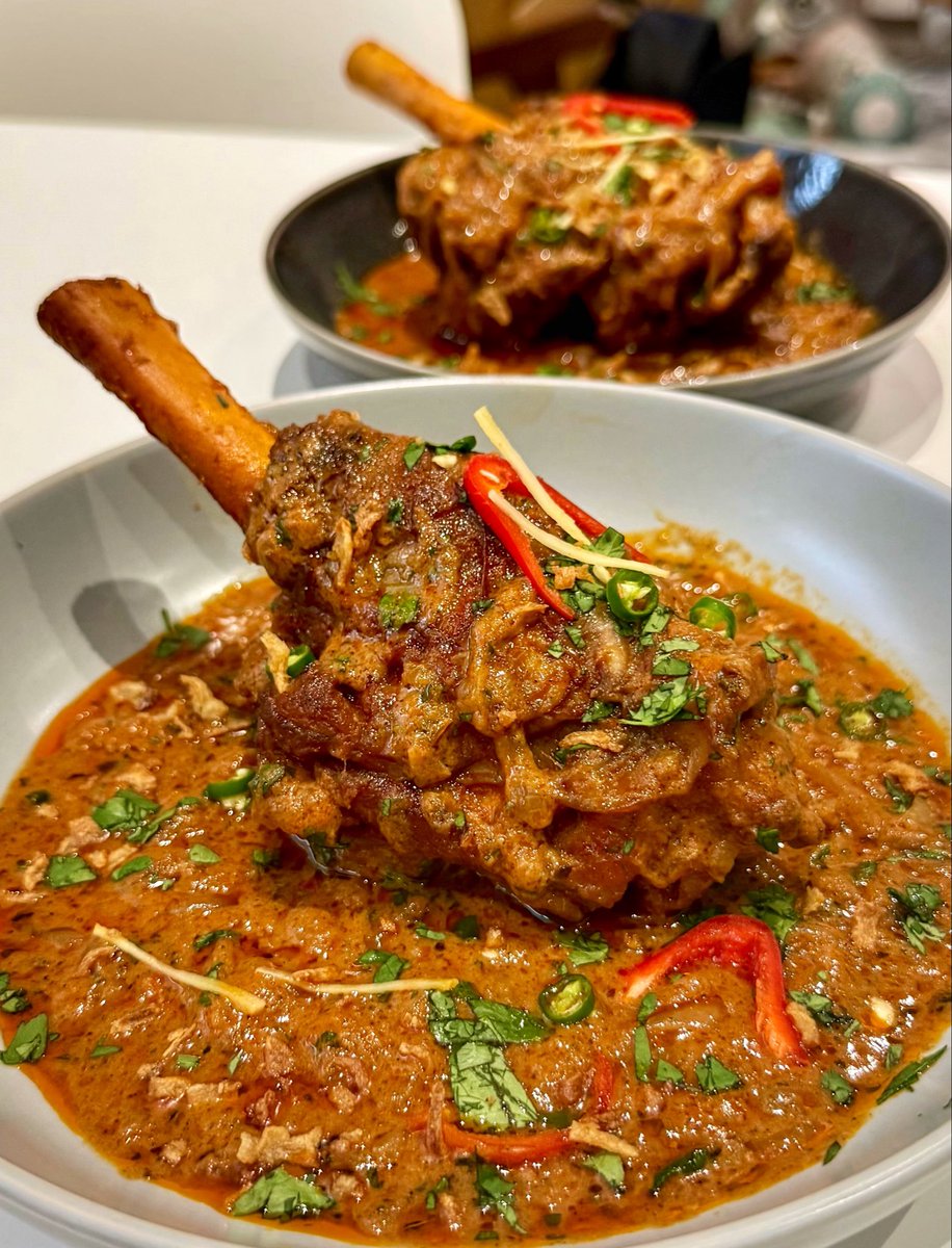 Matt_Hutson's tweet photo. Lamb Shank Nihari 🌶️🔥

Done some Lamb Shanks for this months CurryHuts x @MattCooperBites recipe

If you love a lamb curry, and want to try something a bit special, then get on this 🤝

https://t.co/uCdU3Wz9vI https://t.co/9mPRBc7Yjz