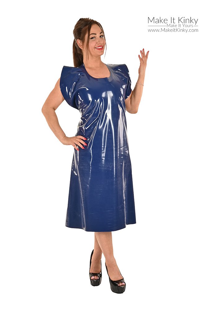MakeitKinkyUS's tweet photo. 📷UN34 Covid Apron! Reversible BLS4: Blue on one side, Yellow on the other. Close-fitting neck & tie backs for max coverage. 📷https://t.co/z62Ke3K913📷 #pvc #pvcapron #pvcapron #pvcfashion #medicalfetsih https://t.co/EY2j1RXKvS