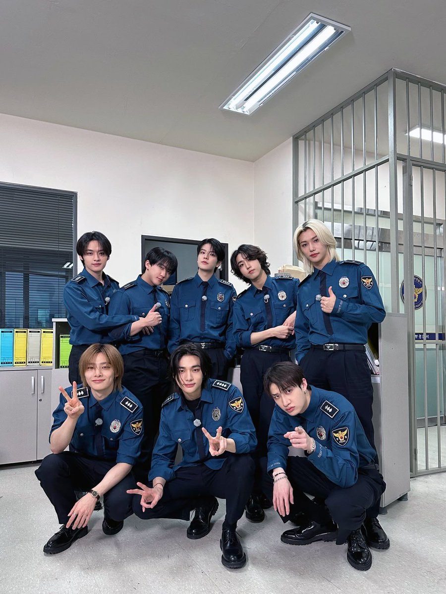 konotenotodoku's tweet photo. JYPグルってまじで顔の作画が似ている
個性派美形で、えくぼやアイホールなどの特徴があるタイプ
極端なタレ目ツリ目も多い
JYPの良い意味でごちゃついた世界観の中でも顔が目立つ
他事務所ならプッシュされてた様な THE美形のリノユナツウィソリュンが意外とガンガン前に出てくる感じじゃないのもある https://t.co/nxvwTqwBgz