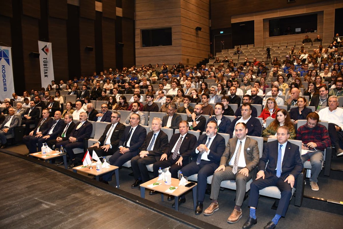 tekirdaggovtr's tweet photo. Sanayi ve Teknoloji Bakanlığı tarafından yürütülen Dünya Bankası destekli Türkiye Yeşil Sanayi Projesi kapsamında “Yeşil Sanayi Buluşmaları” ilimizde düzenlendi.

https://t.co/KtpPvSCaGq https://t.co/6wosVgxN1v
