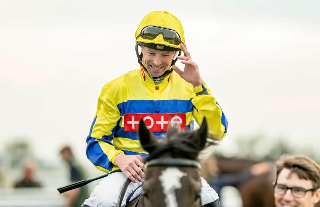 SPearce_Racing's tweet photo. #zoomzoom #f1 #sprinter thank you @bathracecourse for the photos of yesterday! Forager and Killarney Glen @Mitchelljack77 https://t.co/VnABdDVSCo