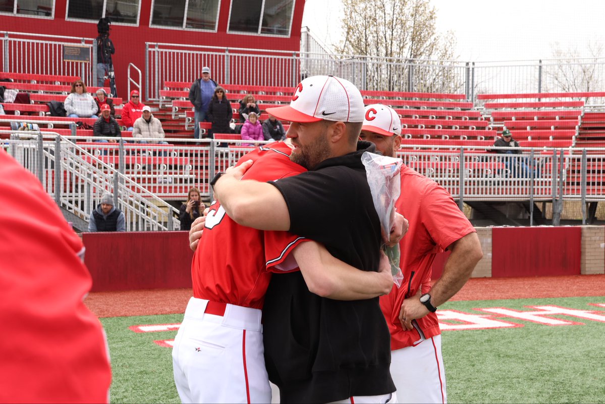 carthagesports's tweet photo. Carthage Athletics mourns the loss of former baseball student-athlete Ryan Scanlon, who competed for the Firebirds from 2021-25 and was named 2025 CCIW Pitcher of the Year. Our deepest condolences to his family, friends, teammates and all who knew and loved him. https://t.co/PxDtk8v8qe