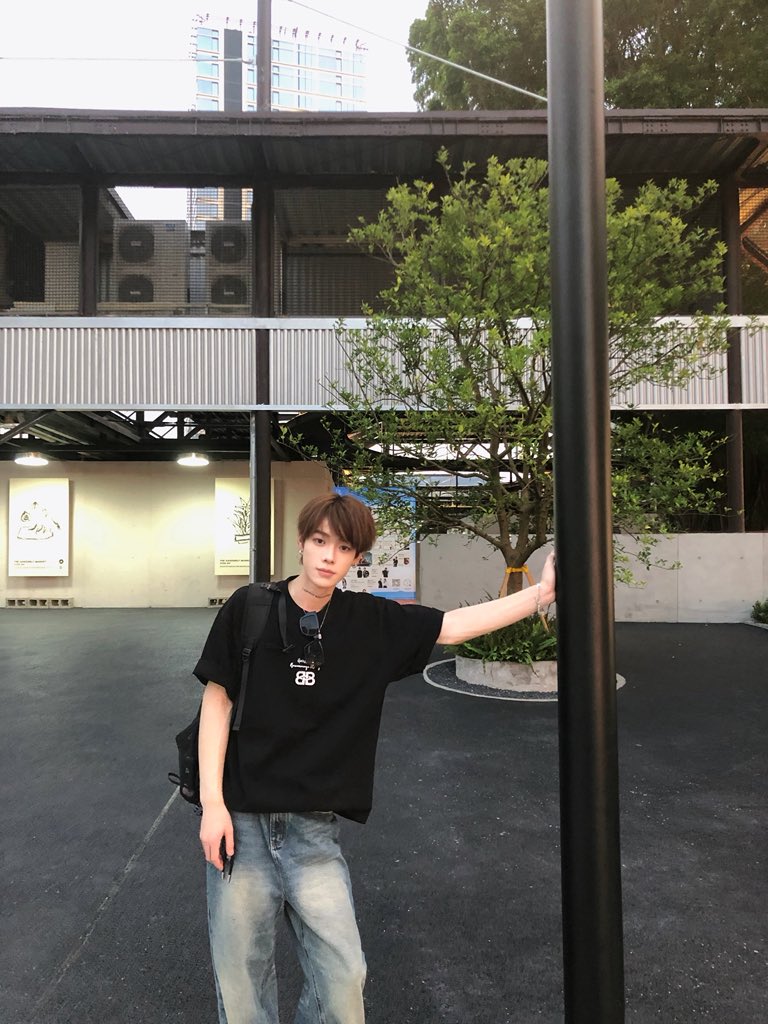 Kaelan771's tweet photo. 和我一起玩吗？ https://t.co/XbFZVm9ltw
