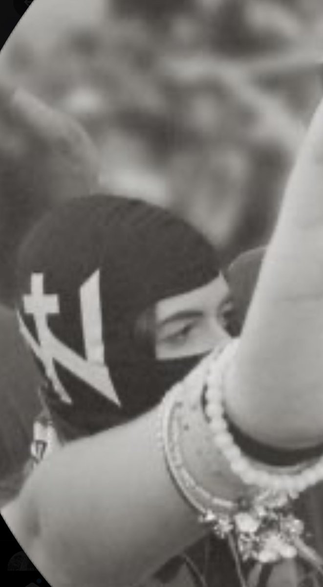 OrgulloEfesista's tweet photo. @Pauladomu__ @Curva_Vickers Ostia paula, Esq eres ninja ahora? https://t.co/3b5pAcmwWP