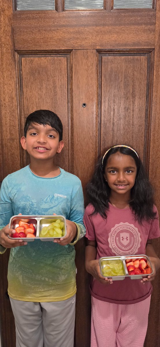 TynerTyners's tweet photo. I'm so proud of these Bluebonnet Bears for fueling their bodies with healthy, nutritious, foods during the KTK 21-Day Snacking Challenge @BluebonnetES #ktk21day https://t.co/zvXNvdtrWQ
