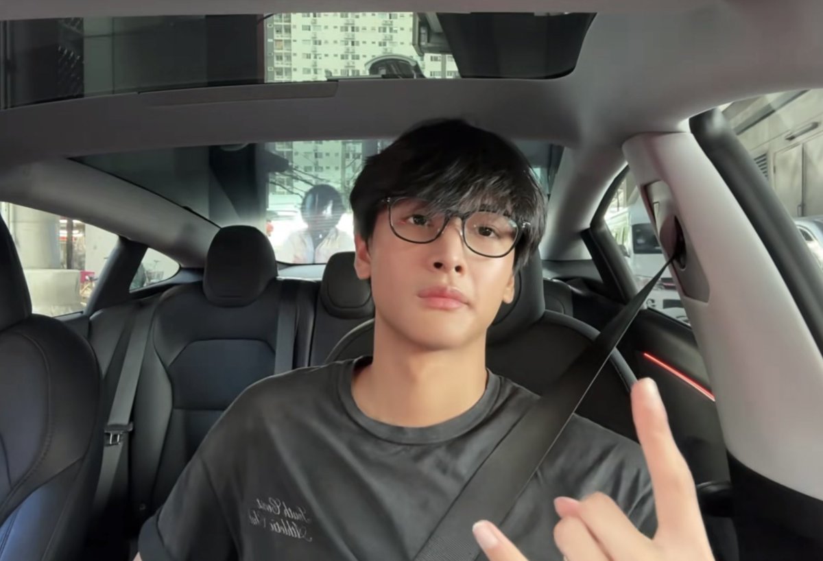 staringonstar's tweet photo. ทุกคนคะ😳😳😳 https://t.co/95g50oM4JJ