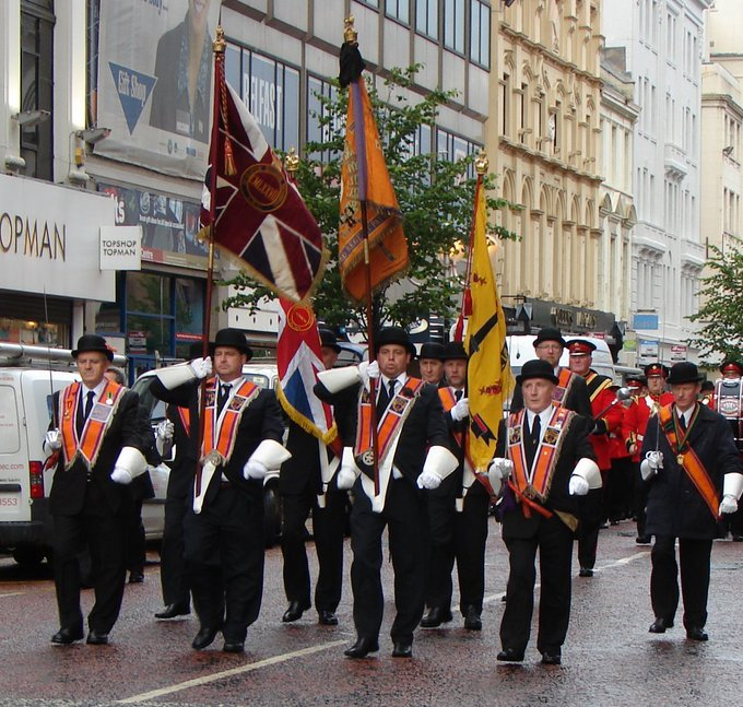 BRAVENEWEUROPE1's tweet photo. The Orange Order, Sectarian marches and the Garvaghy Road

Chris Bambery @chrisbambery

https://t.co/v0N4PI5Igb

@C_Castaneda_NL @JonahSensun @VincentLaBarge @torte81 @worldpresswatch @LostinEU @canthavepudding @soiba @RHALWB @davidnoack @ScarelletZ @HudsCheryl @aenea2662 https://t.co/CldPRYpbLJ