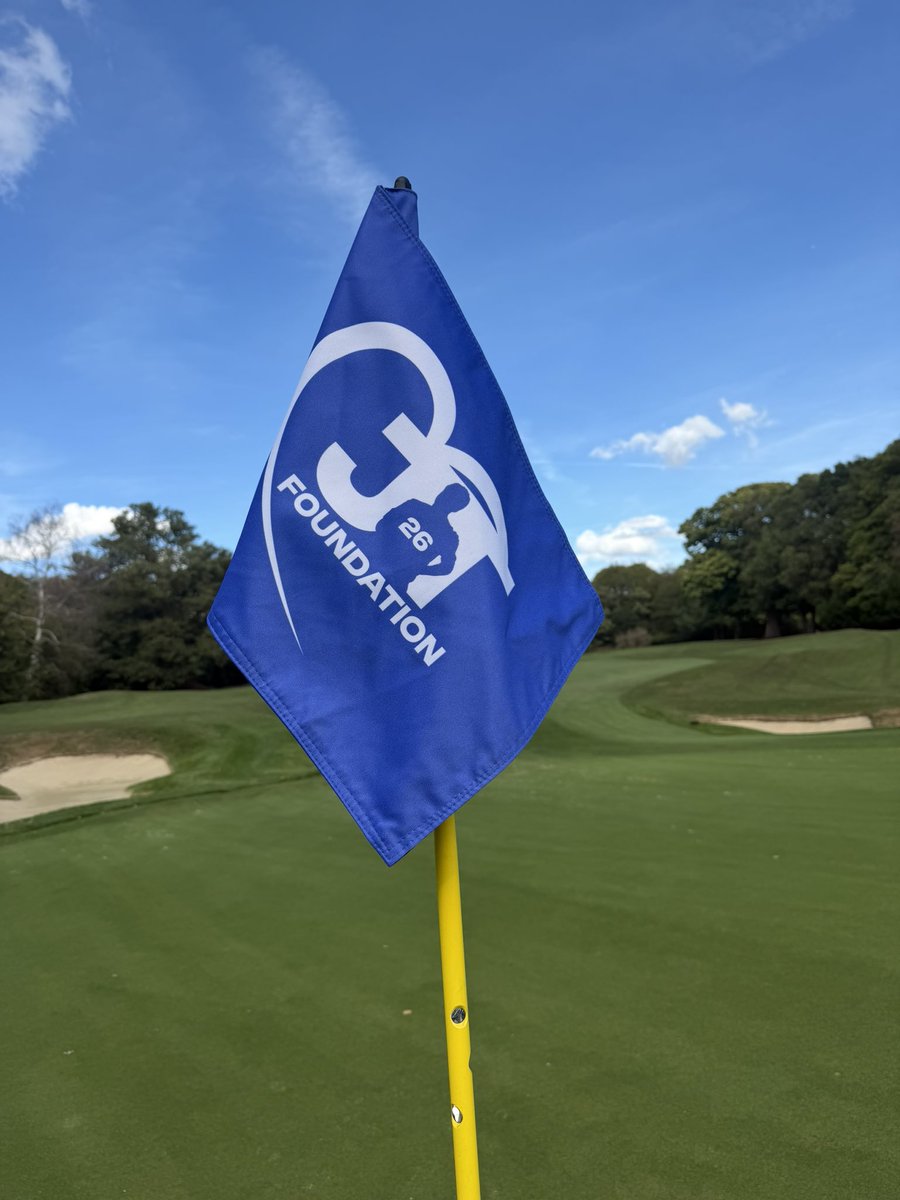 dangrieve's tweet photo. Brilliant day at The Grove raising money for the John Terry Foundation. Course was amazing and raised a lot of cash for such an incredible charity which really makes a difference. https://t.co/KaoNfJmaWp