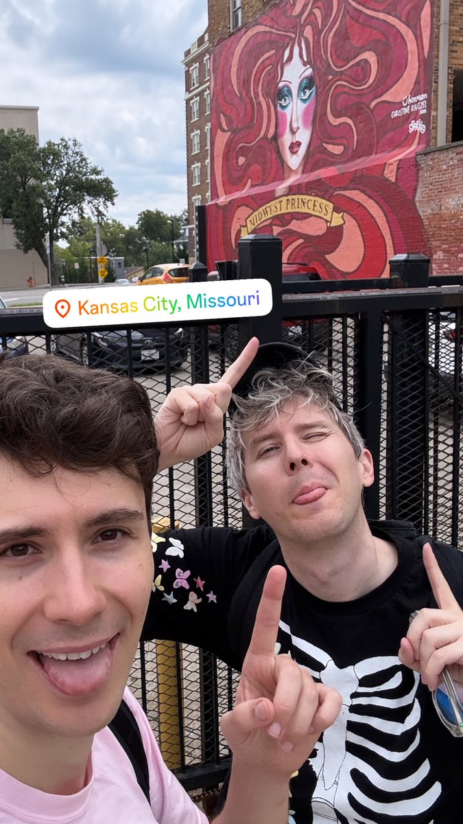 dnpcentral's tweet photo. danielhowell instagram story: https://t.co/7wqtgmt8NF