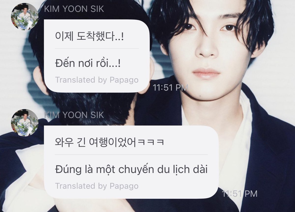 Dunganlatoi's tweet photo. Bố mình khéo còn đang chưa ra khỏi máy bay đã nhắn fromm rồi ý 🥹🥹🥹 
Yêu lắm người bố xã hội Kim Yoonsik

KIM YOON SIK PARIS FASHION WEEK
#KIMYOONSIKPFWSS27
#YOONSIKINPARIS https://t.co/jSeQmdTMcW