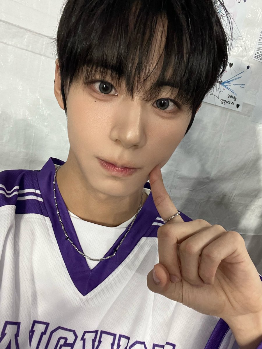 pano9o's tweet photo. #누구보다_빠른_10월_최애_선점

ㅅㄹㅎ 💕💕 https://t.co/sj5TNalxTA