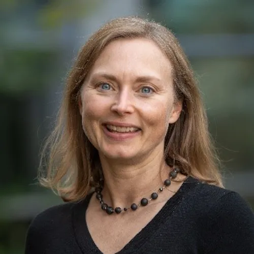 DermalCell's tweet photo. Dr. J. Michelle Kahlenberg and investigators used cutaneous UVB photoexposure ☀️ of healthy controls and patients with #SystemicLupusErythematosus to provide an atlas of the cutaneous inflammatory response 24 hours after UV exposure in single-cell resolution.

🔍 https://t.co/T9oxVQX9XJ
