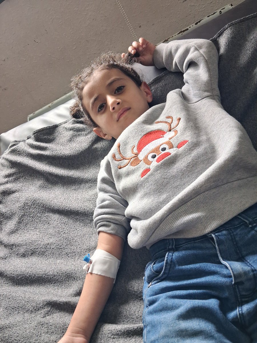 hazemkhilla's tweet photo. I beg you, just share😭😭
︎

︎

︎

︎

︎
︎

︎

︎

︎

we’ll remind you
︎

︎

︎

︎

︎
︎

︎

︎

︎

︎
︎

︎
︎

︎
︎

︎
that
︎

︎

︎

︎

︎

︎
︎

Everyone is still ignoring my baby and their struggle to access treatment and food.

https://t.co/RyaPLGSJP3 https://t.co/FsuvBfAR50